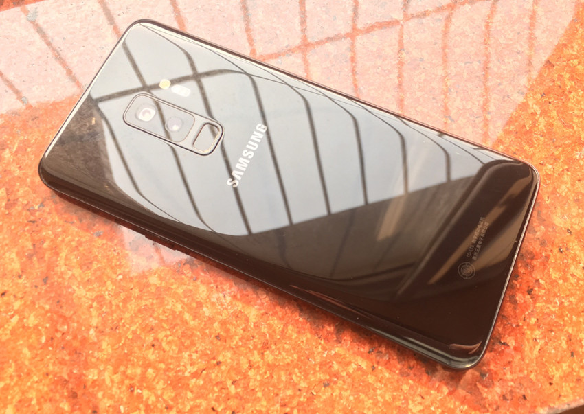 三星s9+现在值得入手吗,三星3000元左右性价比机型