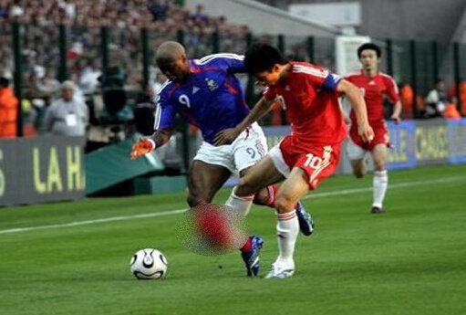 足球史上最恶劣的十大犯规,盘点看着都痛的画面