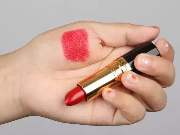 看着廉价的口红颜色,什么口红颜色不明显还好看