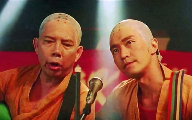 郭德纲和赵本山的巅峰对决,郭德纲的资产能跟赵本山比吗