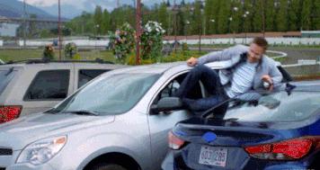 不占地方简易可折叠车库,车库怎么装修既能停车又能住人