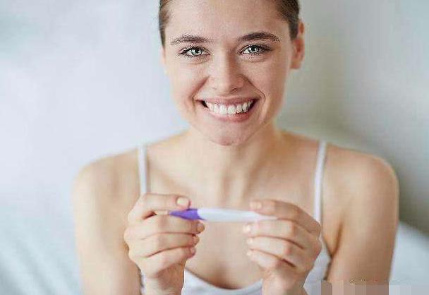 一个月的胎儿长什么样子图片,一个月的胎儿是什么样