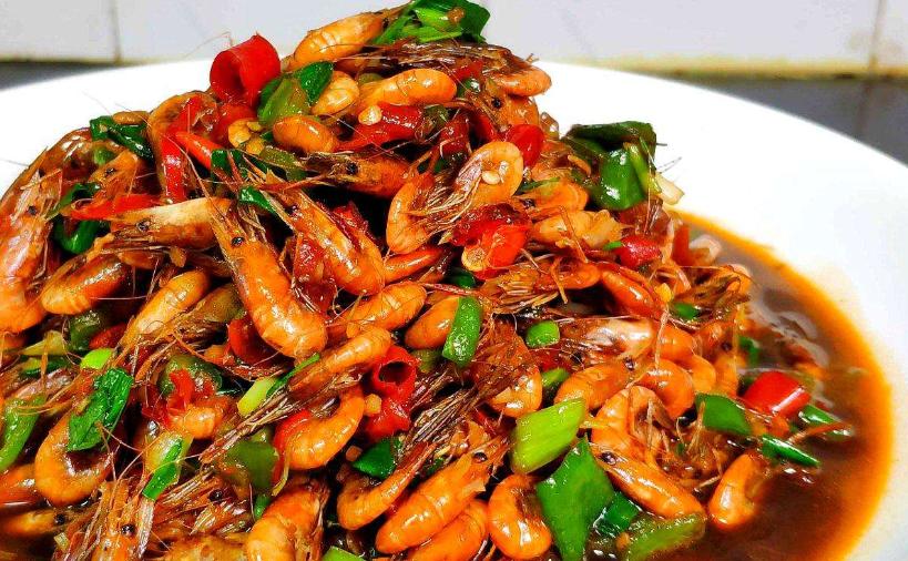 爆炒河虾的正宗做法,河虾香辣脆的家常做法