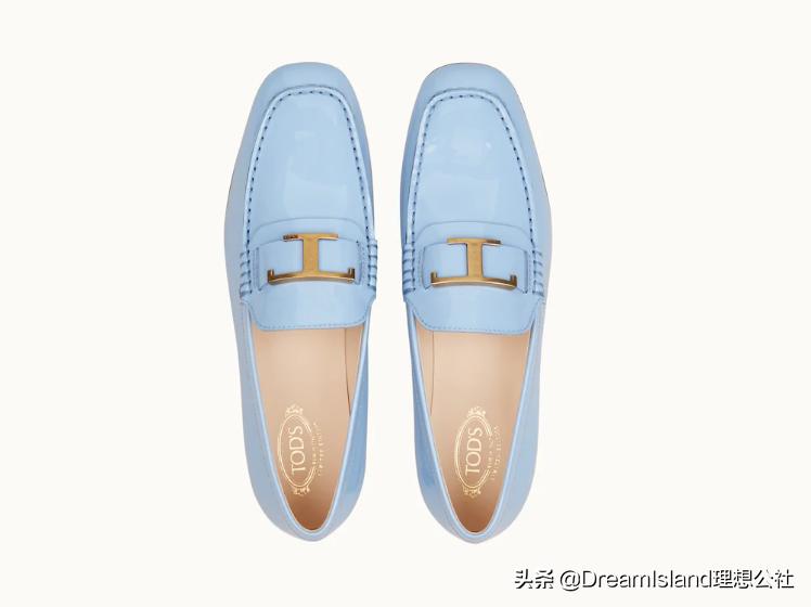 街拍白色乐福鞋,达妹街拍图文