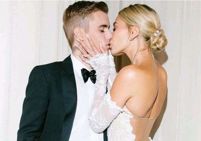 贾斯汀比伯ins上寻找的女孩,贾斯汀比伯传奇一生