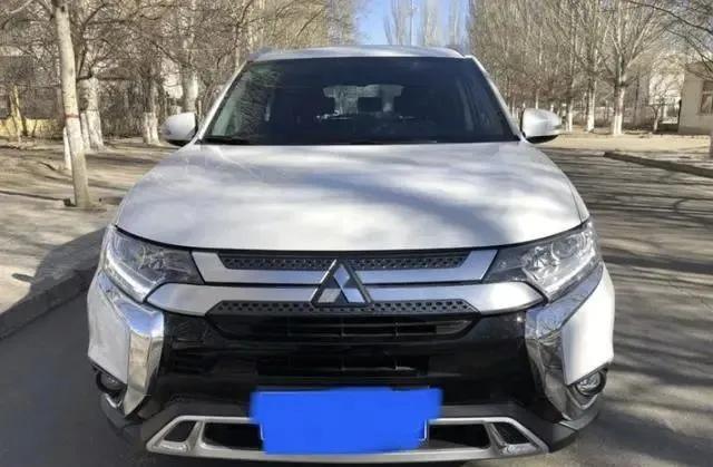 2020款欧蓝德2.0畅享版落地价,欧蓝德2.0两驱畅享新车落地价