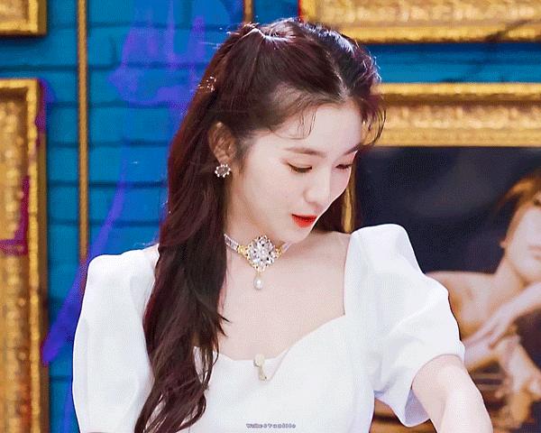 披着扎起来都好看的小个子发型,小个子发型150显高显气质广州