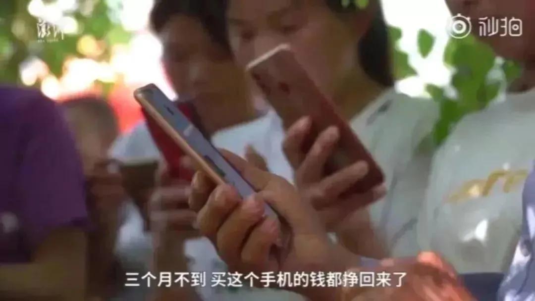 大衣哥朱之文回应别人家门被踢 (大衣哥朱之文善良)