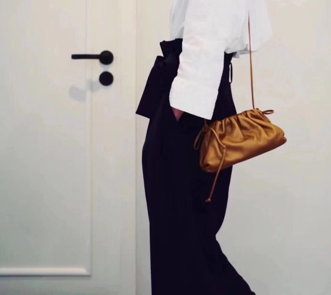 盘点2019火爆到炸街的8款包包,2020最火前十名网红包包