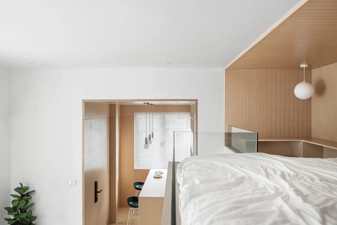 25平的小宅子不仅有花园还有浴缸,上海老弄堂别墅设计