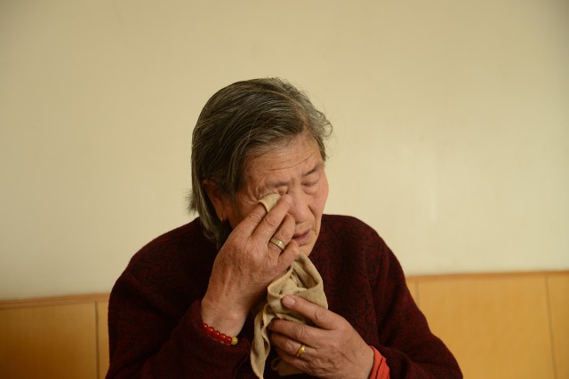 被骗不听劝过后的反应,家里老年人被骗了劝不回怎么办