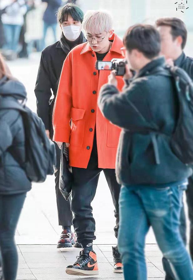 朴灿烈换组合了吗,朴灿烈韩国穿搭