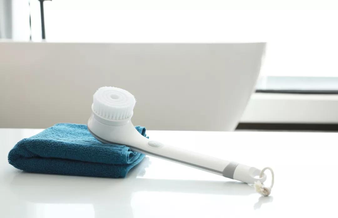 小米生态进军“搓澡业”?电动“小手”自动搓泥,不费力身体变白