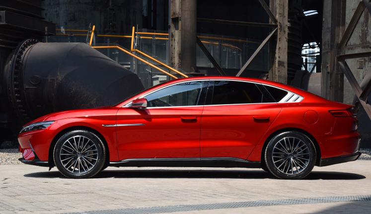 3.8秒破百的新能源排行榜,3.9秒破百的汽车