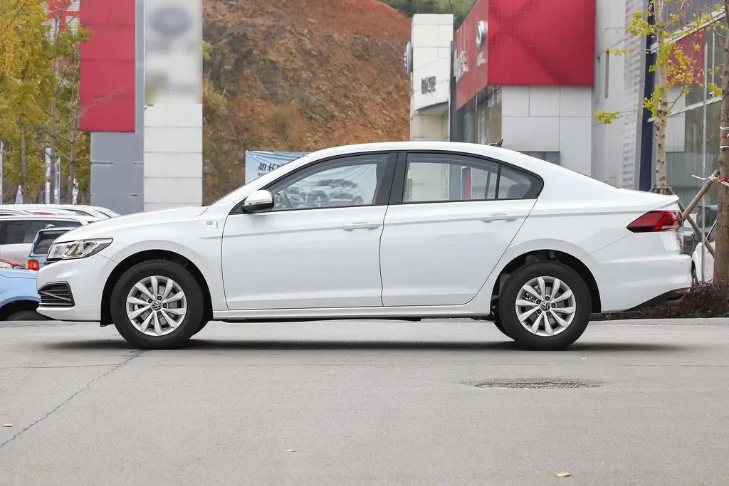 2023一汽大众宝来有几款配置,一汽大众2021宝来1.4t试驾