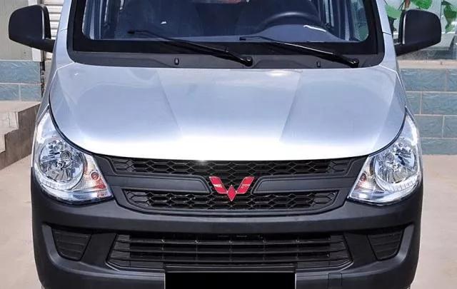 五菱之光自动挡车怎么样,家用五菱宏光大众polo对比