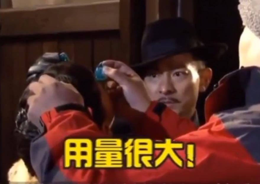 95后小花片场耍大牌,95后小花演戏五官乱飞