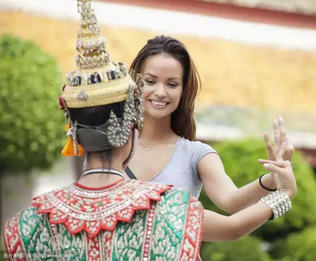 跟大家分享一下在泰国生活的那些“套路”