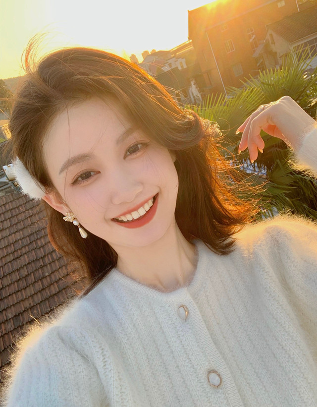 锁骨发型女2021流行发型不挑脸型,长脸型发型女2021流行发型