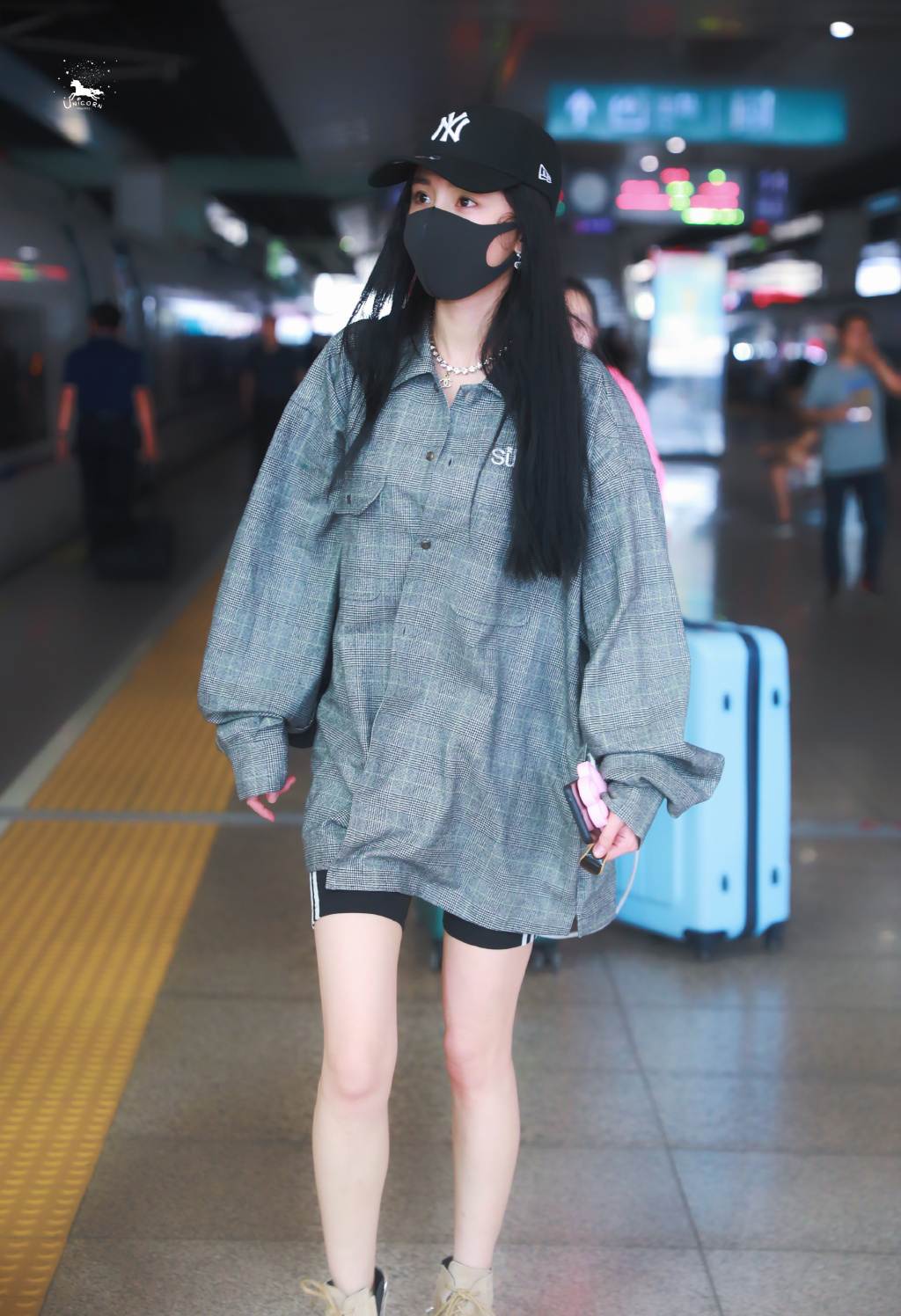 杨幂的男朋友穿什么衣服好看,男朋友的衣服该怎么样