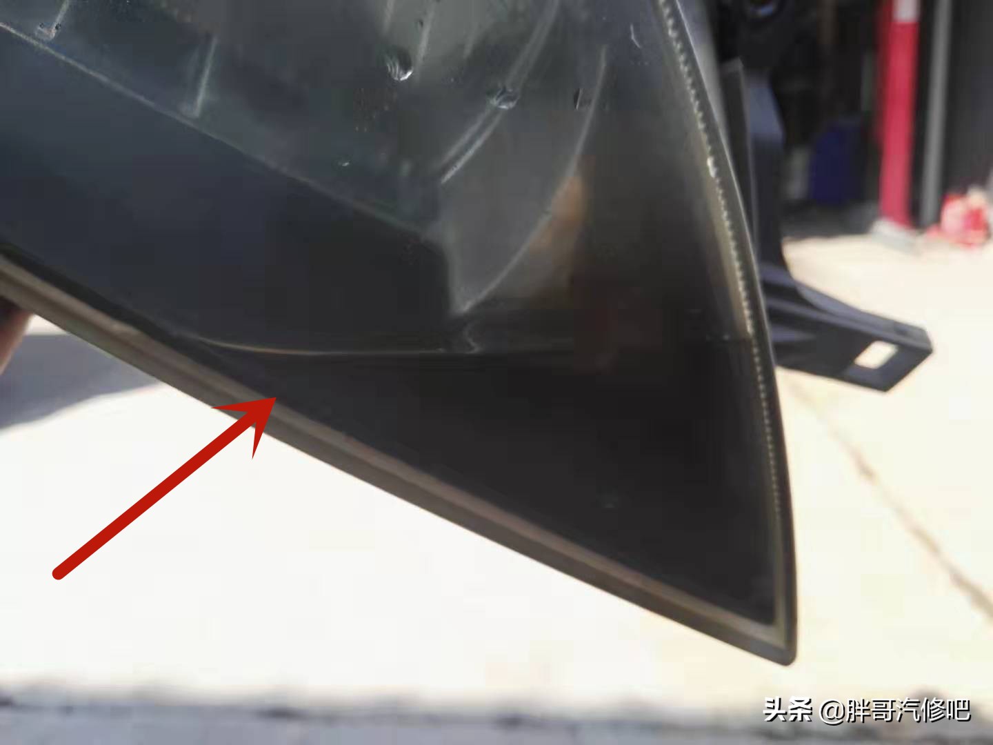 大灯漏水有妙招,大灯漏水起雾发黄维修