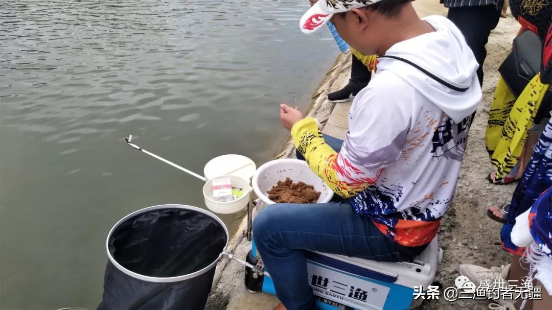 用奇葩食材钓鱼,用鸡肝打窝还是用鸡肝做钓饵好