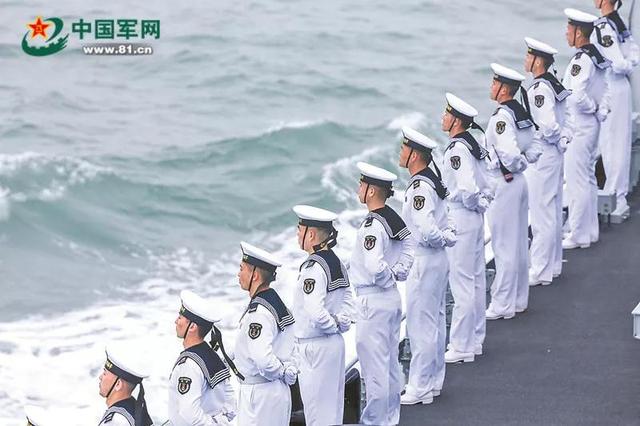 多威迷彩鞋怎么搭配,多威迷彩鞋怎么样