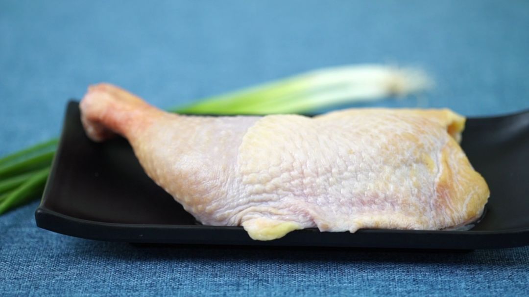 冰冻魔芋豆腐炒鸡腿,鸡腿魔芋豆腐做法大全