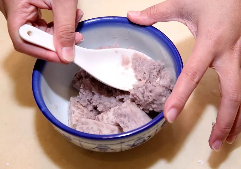 芋泥做哪些产品,为啥做的芋泥酥没有千层