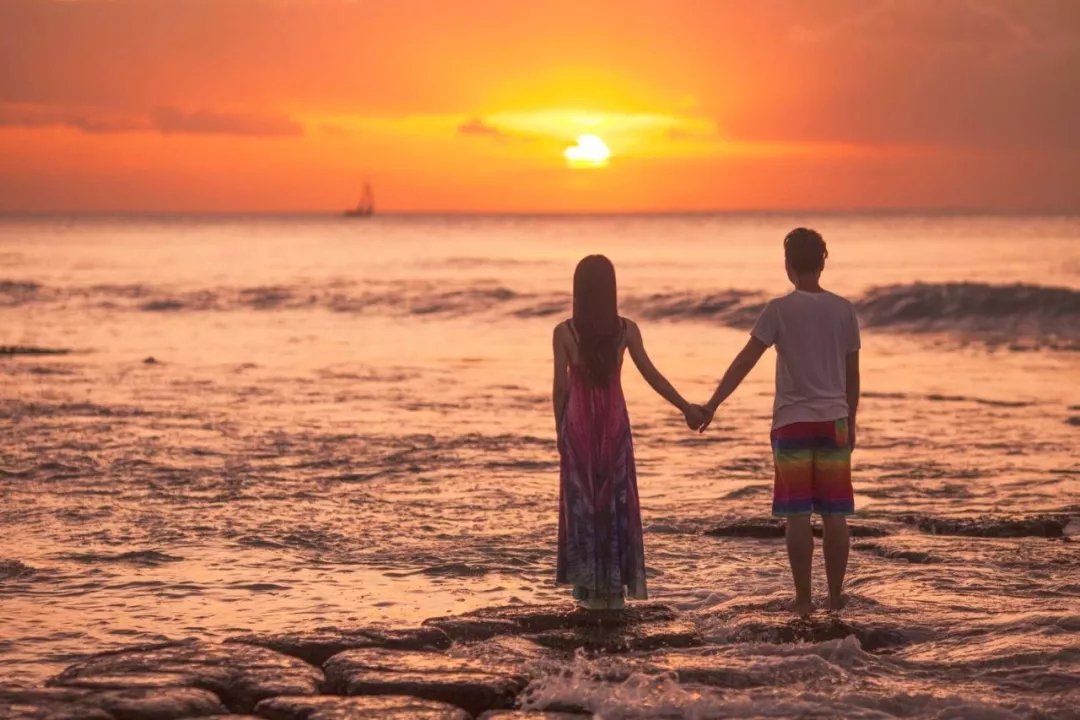 一个男人靠不靠谱的征兆,一个男人靠不靠谱只有一个标准