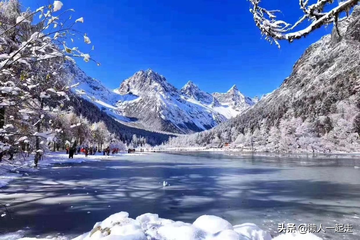 成都租车自驾游川藏线哪个季节比较合适？路况如何？