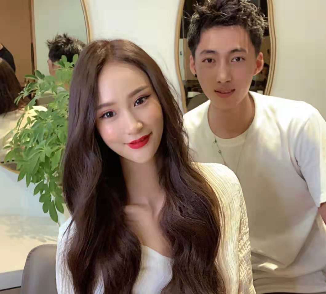 理发店染发的药水有什么区别,理发店染发贵为什么没人处理