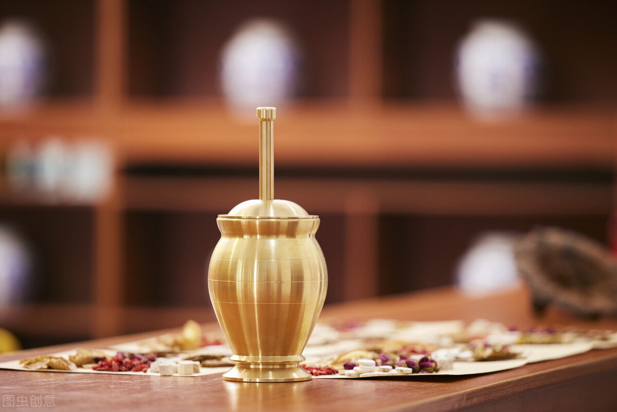 切下来的肠息肉,切了肠道息肉