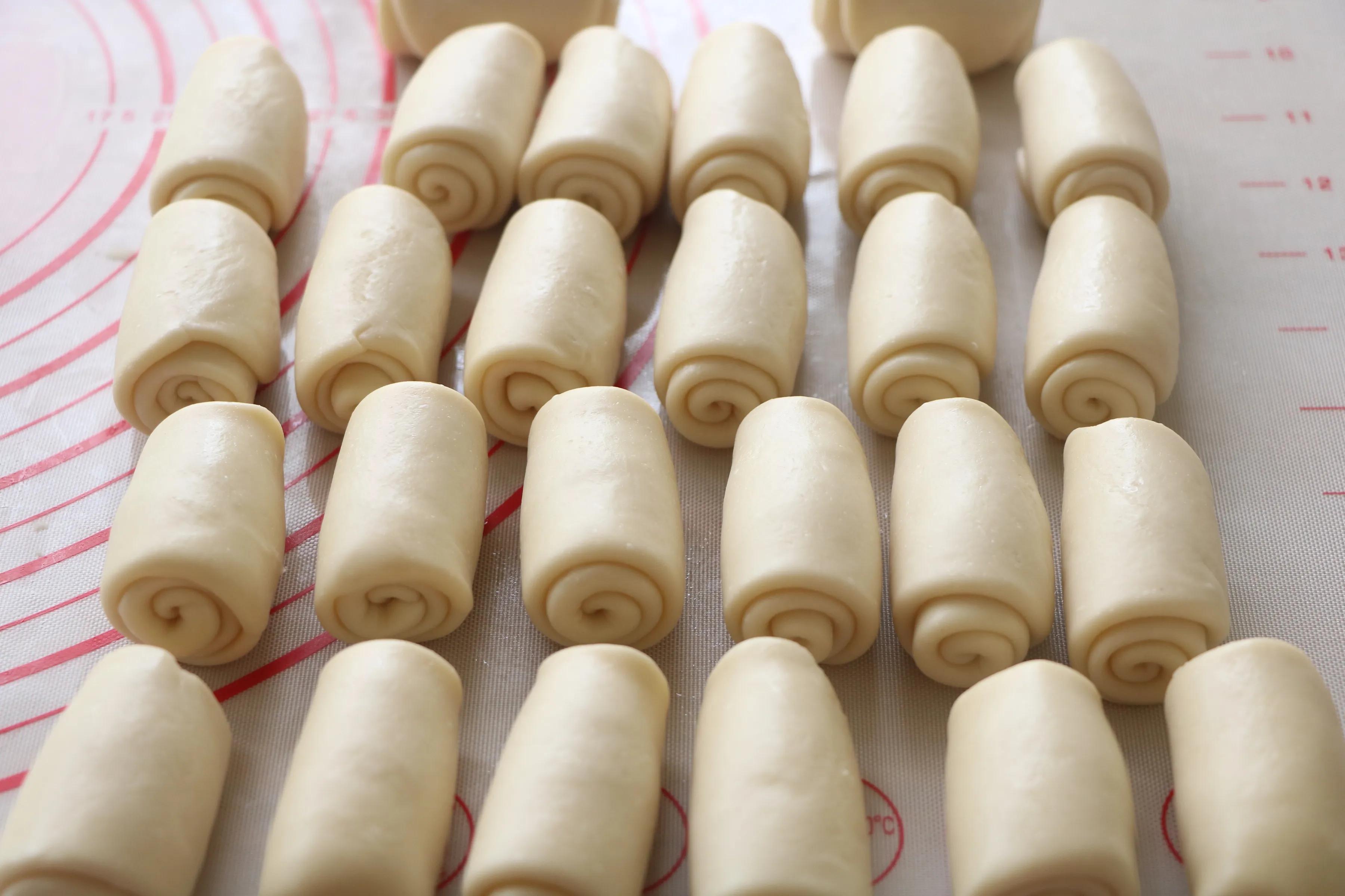 绿豆饼这样做酥香可口清凉解暑,教你如何在家自制酥皮绿豆饼