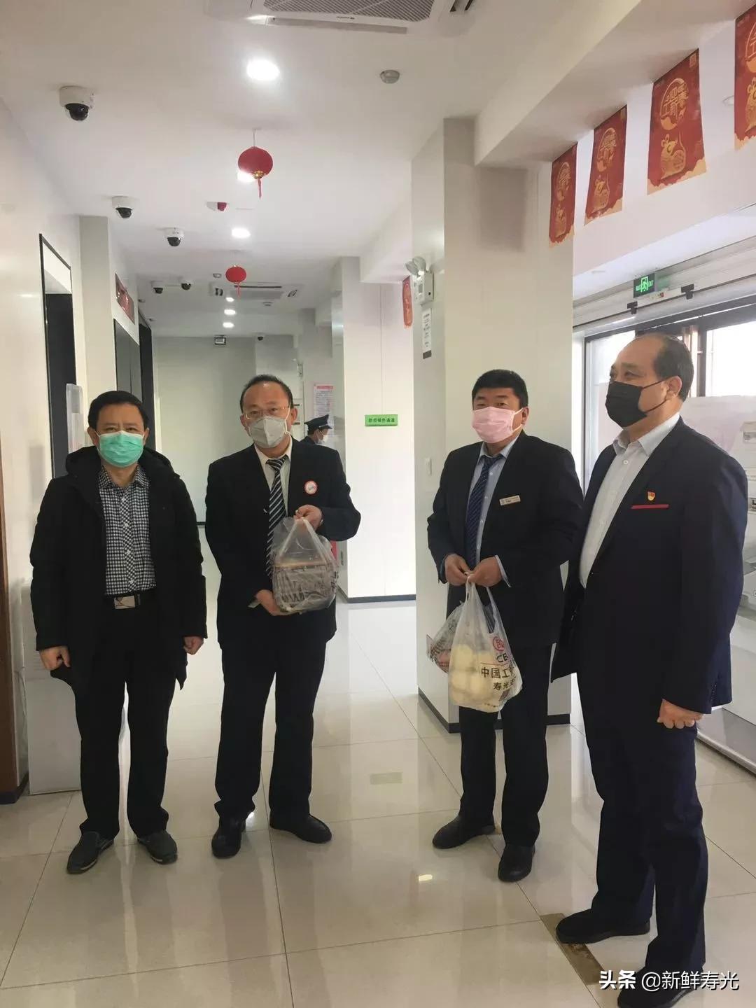 防疫一线的拼命三郎 (社区防疫一线拼命三郎)