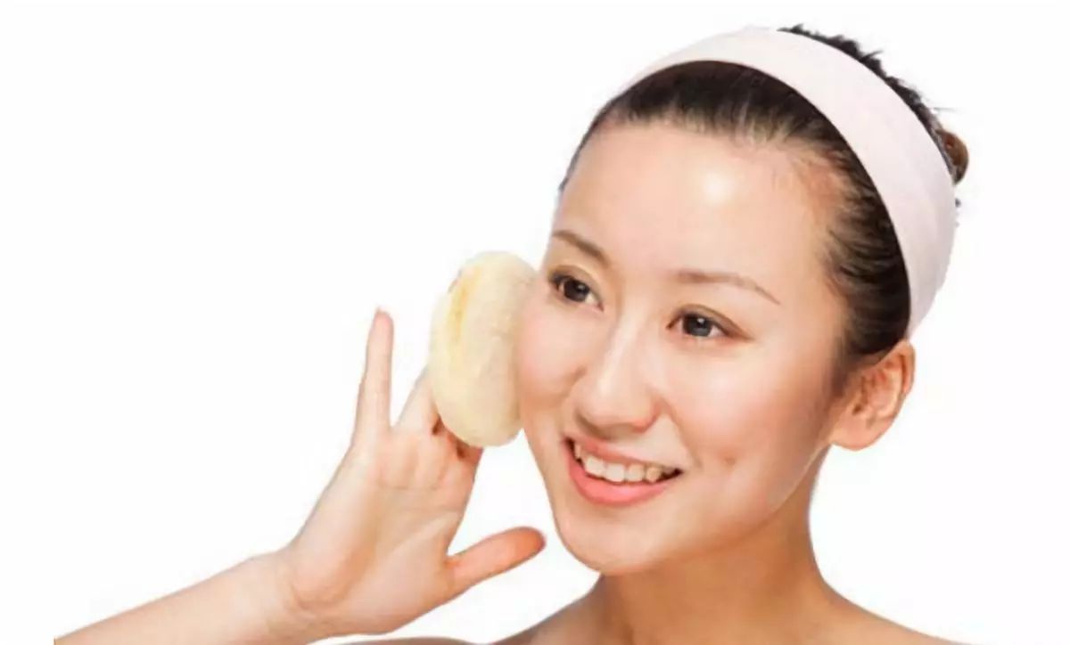 牙膏洗脸祛痘痘好吗,牙膏洗脸可以淡斑的方案