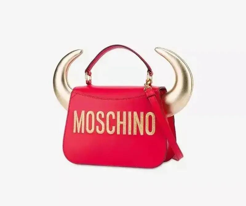 巴宝莉和lv哪个好,巴宝莉lv