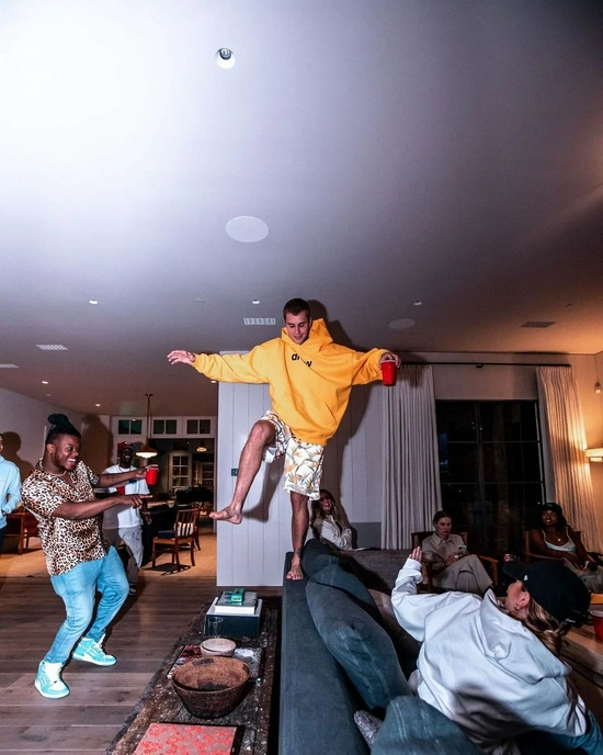 比伯帅吗,比伯颜值恢复