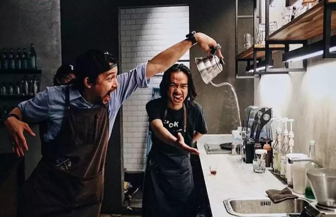 成为一名咖啡师需要具备哪些条件,成为一个咖啡师要多久