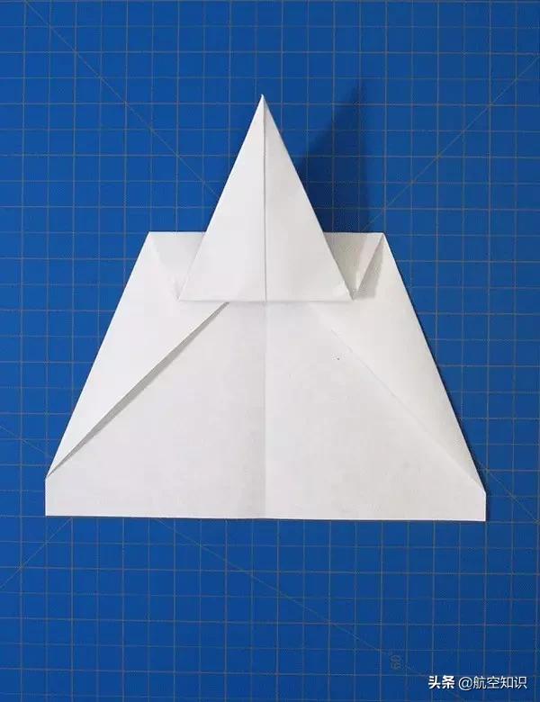 我要折纸飞机怎么折飞得又远又高,6-9岁儿童折纸飞机最简单