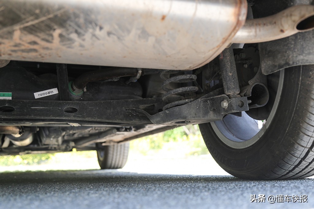 z世代的居家侣伴试驾奔腾t55,10万级新国民suv奔腾t55上市