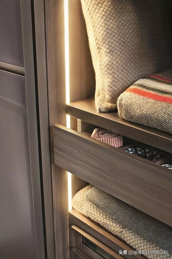 新房装修全屋收纳柜怎么选,装修卧室里的收纳柜
