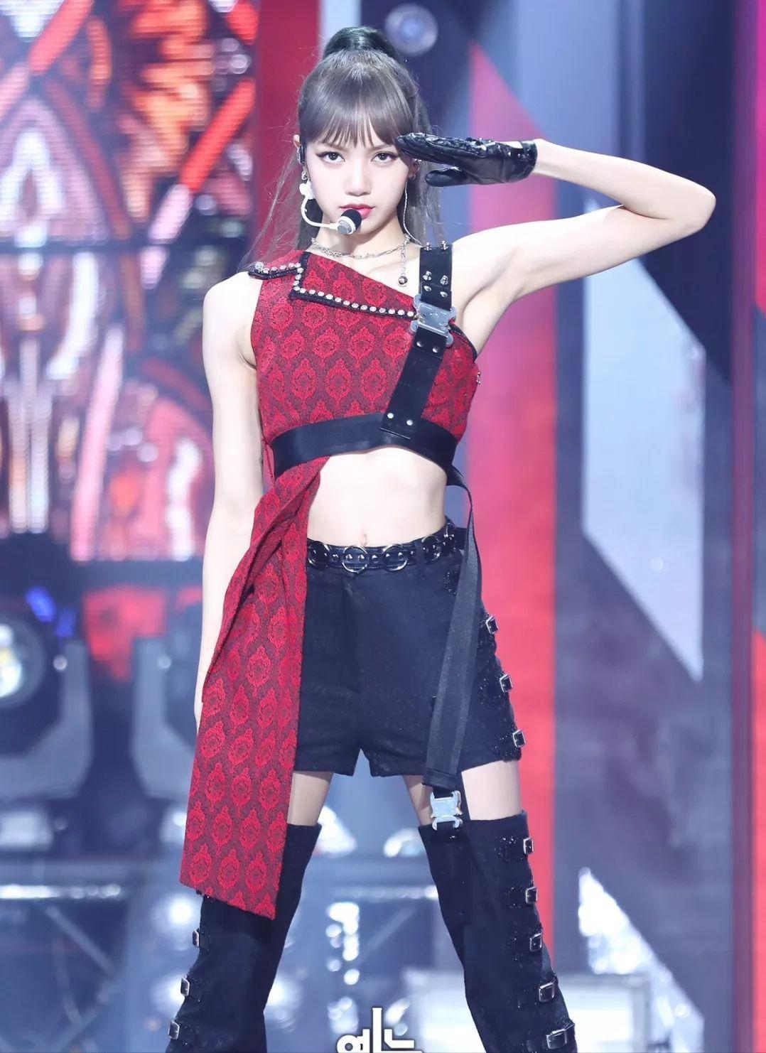 “LISA团”蛊惑未成年人“氪金”？清朗行动绝不姑息