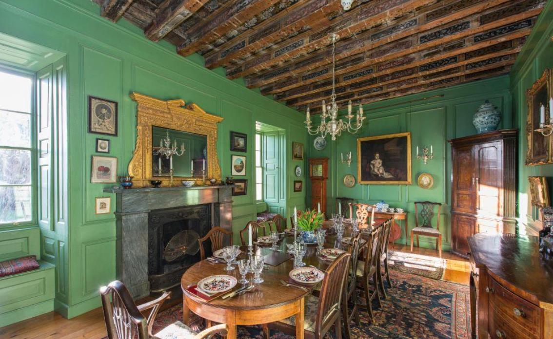 在英国100人民币能买到什么,100万英镑在英国能买什么房子