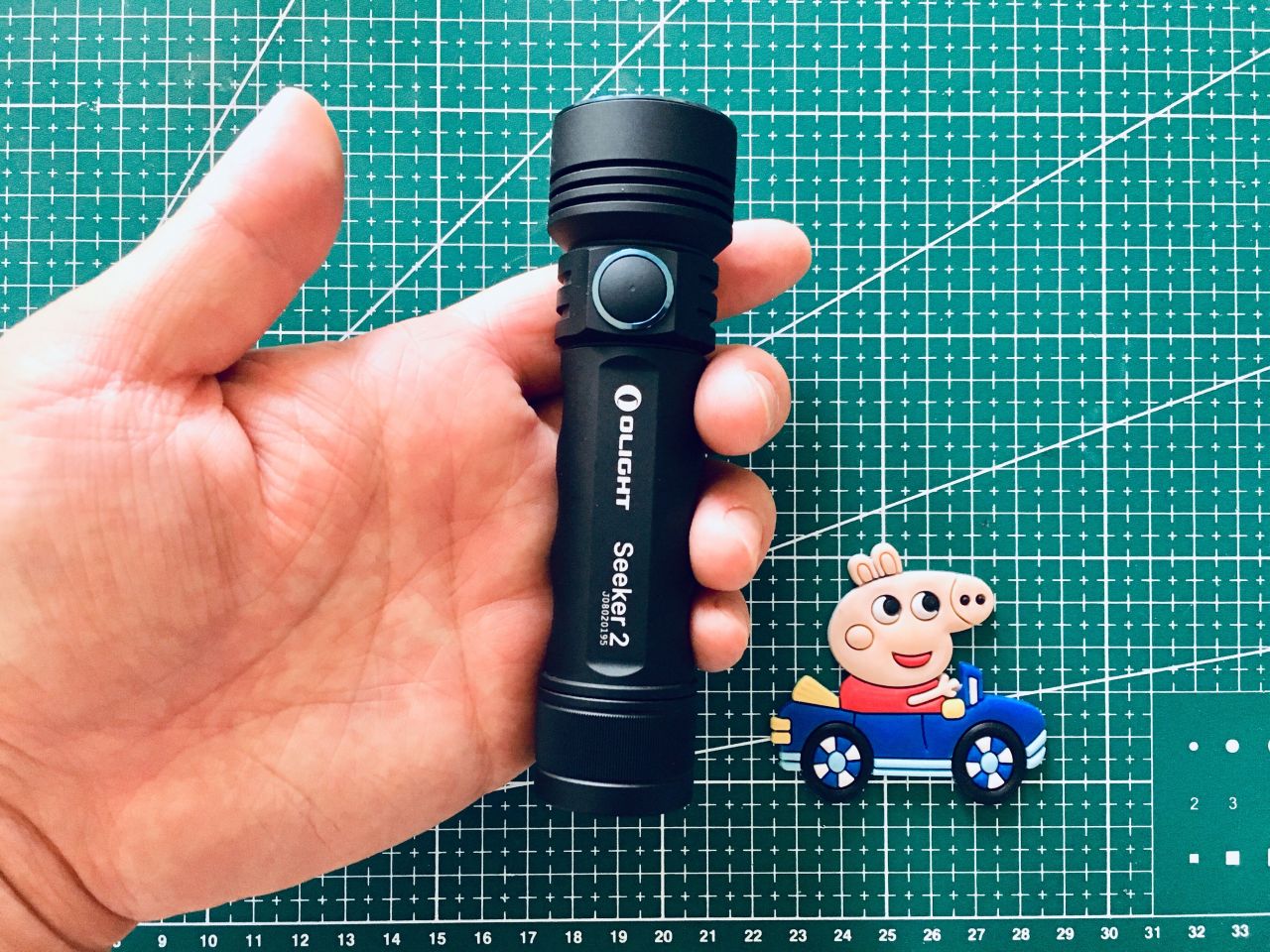 傲雷探索家2手电筒评测,傲雷强光手电筒测评
