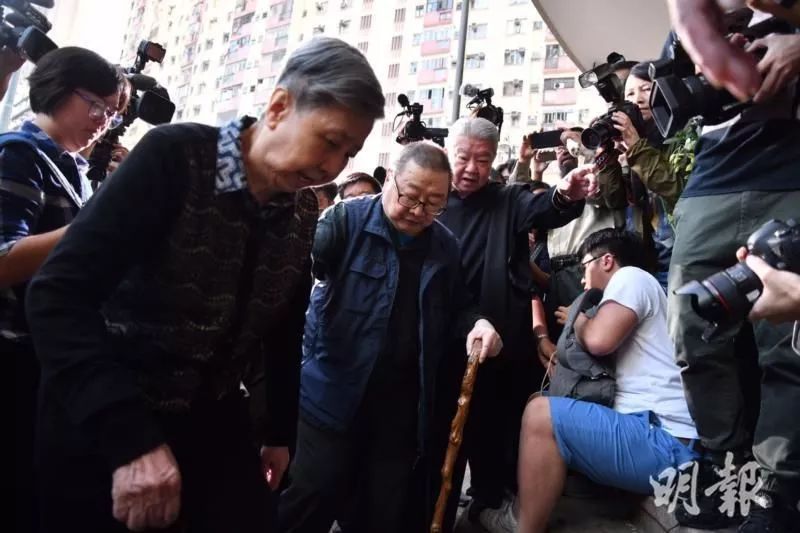 1989年香港最火节目主持:谈过47个女朋友,金庸眼中最潇洒的人