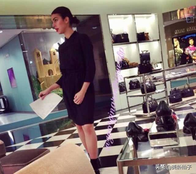 收服男神C罗,细数乔治娜的魅力特质,比你有实力,比你更努力