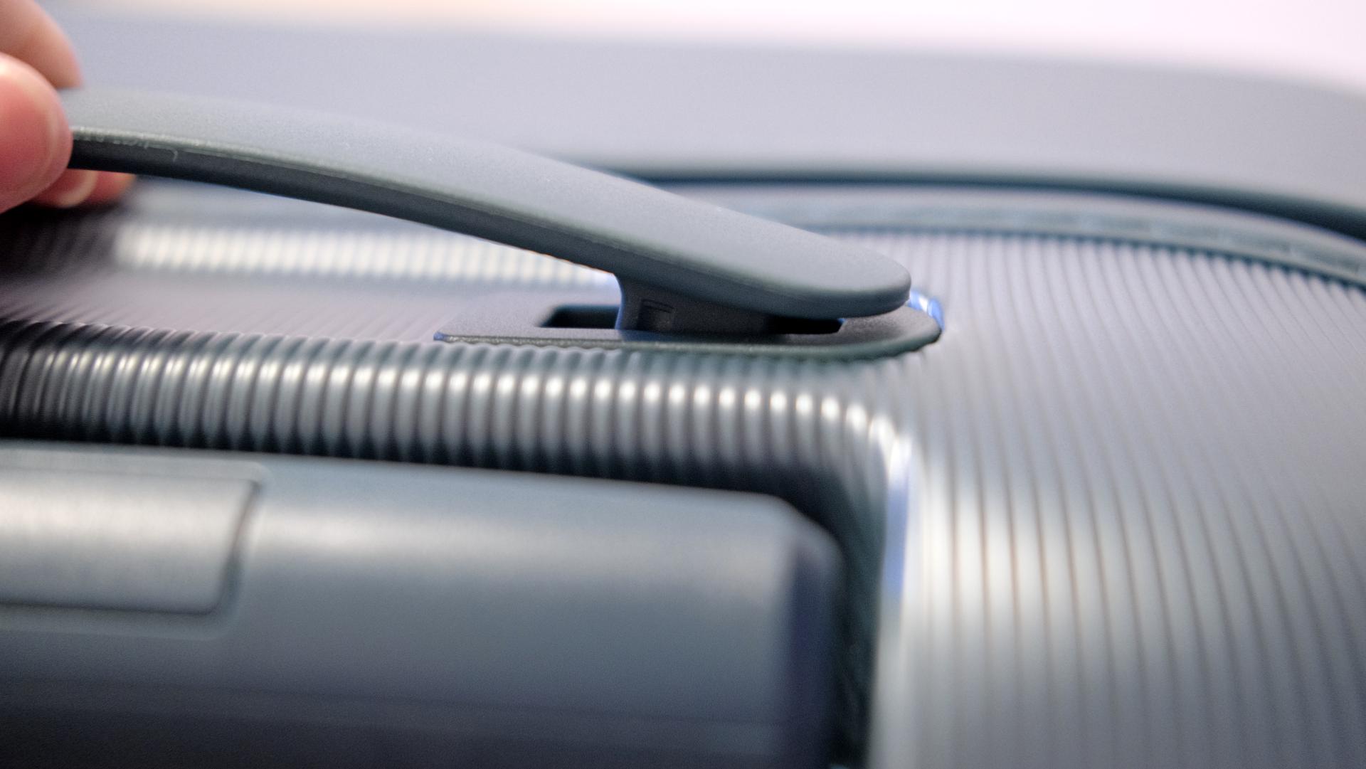 地平线八号旅行箱旗舰版,地平线8号和90分旅行箱哪个好看