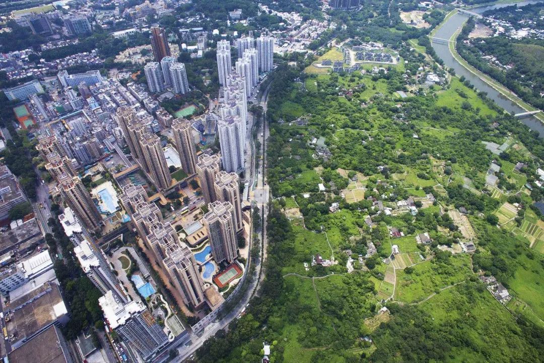 香港最高楼价多少钱一平方 (香港楼价为何易涨难跌)