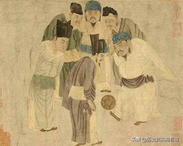 古代踢蹴鞠为什么踢不好足球,从古代蹴鞠到现代足球